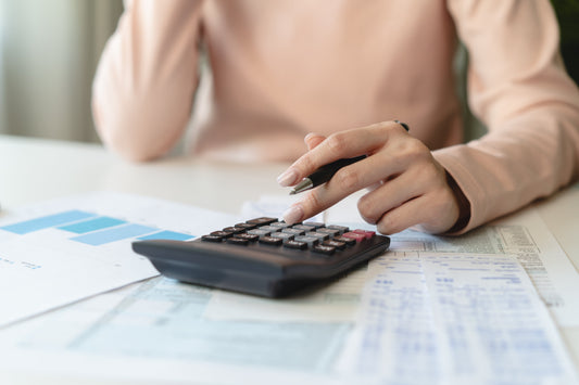 Calcul rentabilité conciergerie Airbnb - analyse ROI Pack Essentiel vs Pack Sérénité pour investissement locatif Montpellier